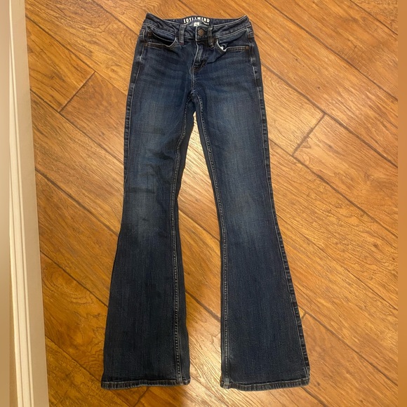 BootCut Jeans
IDYLLWIND
Size 0 - Picture 1 of 3